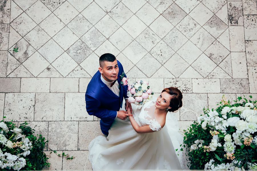 Fotógrafo de casamento Vika Zhizheva (vikazhizheva). Foto de 6 de junho 2018