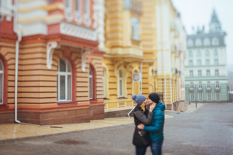 Bryllupsfotograf Vitaliy Puzik (joyman). Bilde av 12 april 2015