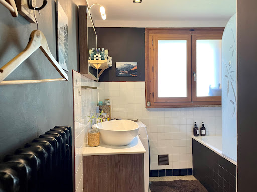 Apartment 5
