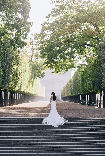 Fotógrafo de bodas Elena Dautova (doitparisway). Foto del 15 de noviembre 2021