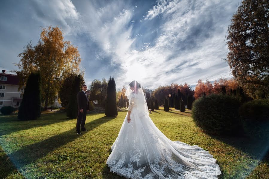 婚禮攝影師Elena Bodyakova（bodyakova）。2018 3月6日的照片