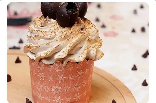 Choco Chips Cupcake [1 Piece]