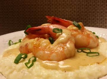 Mr. Pete's Southern Shrimp & Cheesy Grits