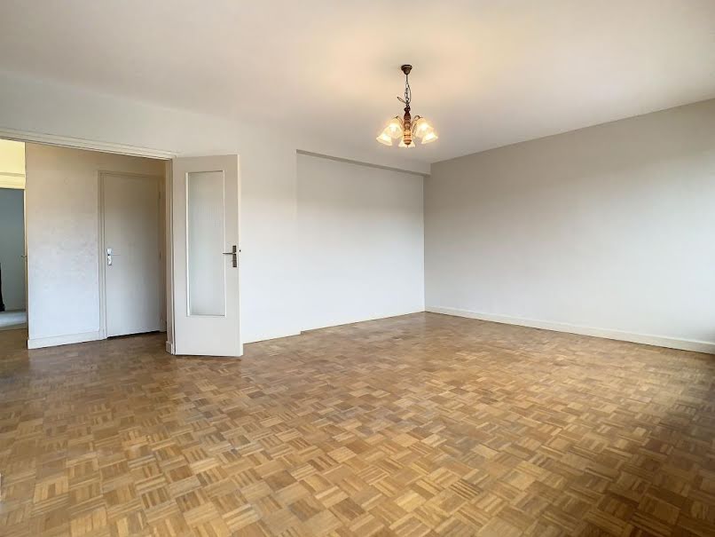 Location  appartement 2 pièces 57.29 m² à Mauriac (15200), 500 €