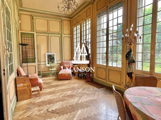 Maison avec piscine et jardin 4