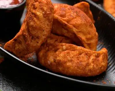 Fried Paneer Momos