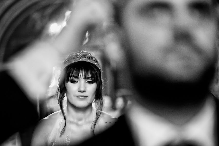 Fotógrafo de casamento Vali Matei (matei). Foto de 3 de novembro 2014