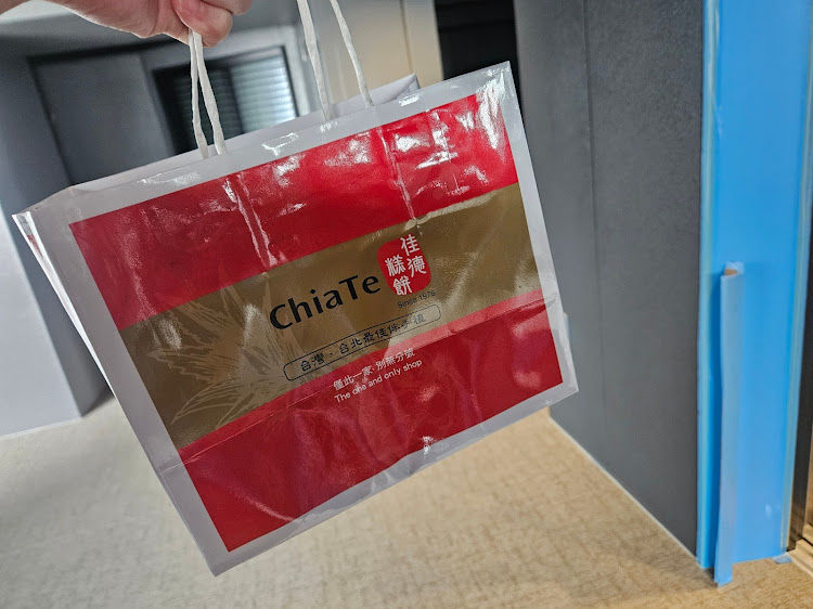 メガーヌ ハッチバックのイルカ池クラブ・ChatGPT・クマさんの新居に遊びに行ってきた・水槽のお手入れ・うずまき投入計画に関するカスタム事例の投稿画像4枚目