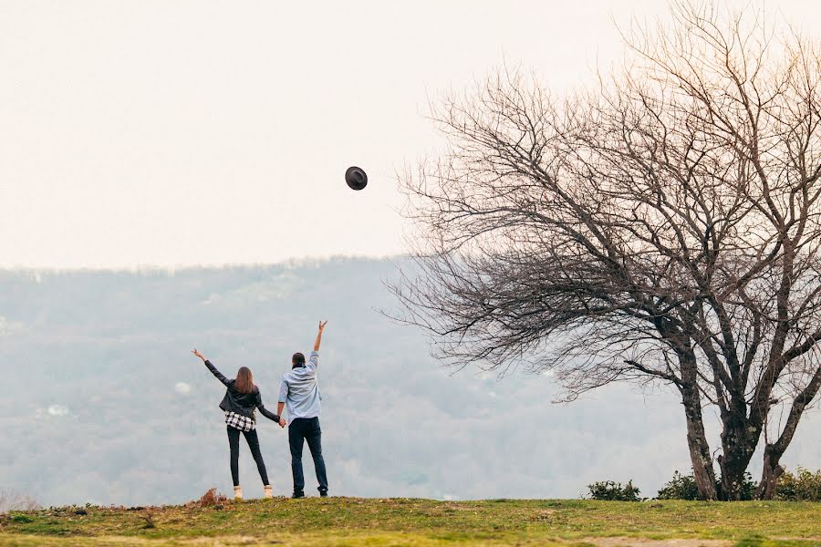 Fotografo di matrimoni Slava Novikov (slavno). Foto del 10 marzo 2019