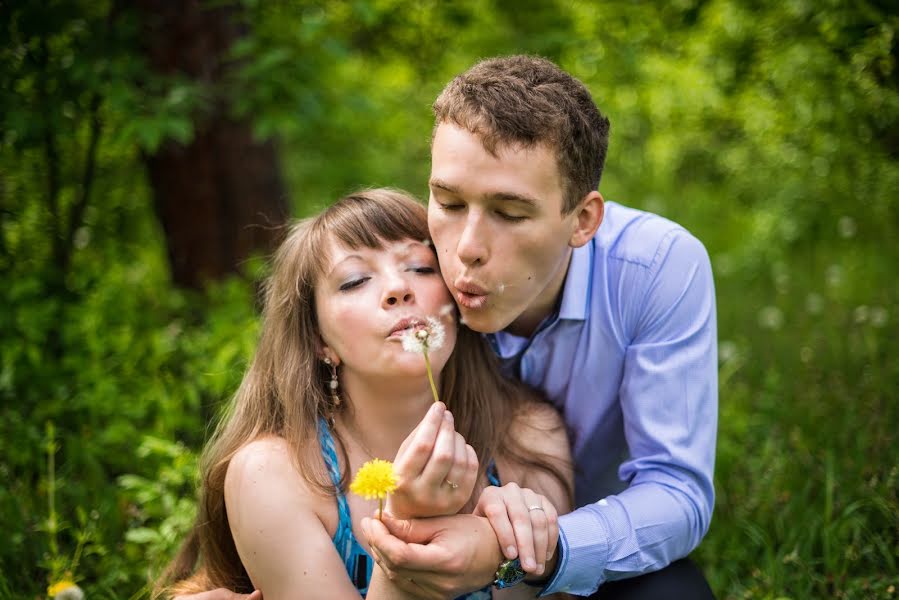 Wedding photographer Natalya Sharova (natasharova). Photo of 12 June 2017