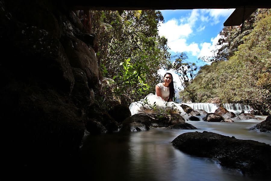 Fotografo di matrimoni Angel Valverde (angelvalverde). Foto del 21 ottobre 2016