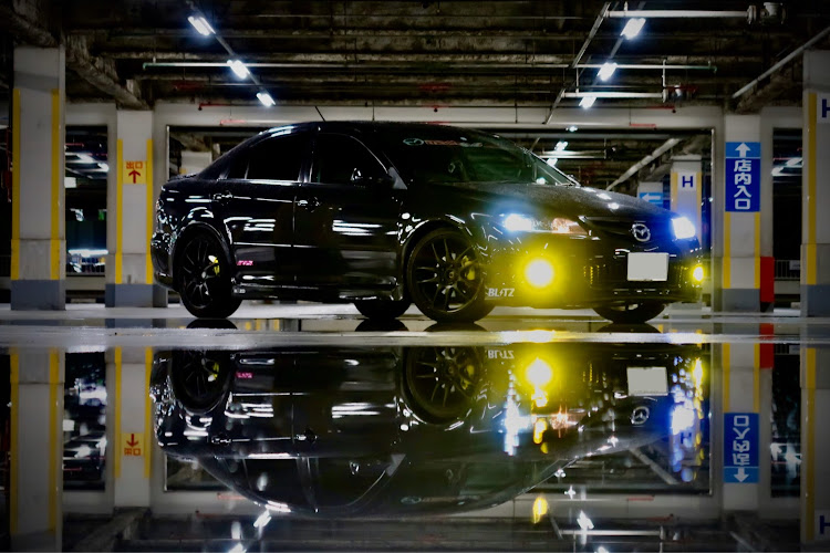 アテンザスポーツのカメ活・イカリング・ハチマキ・立駐は盛れる・MAZDAに関するカスタム事例の投稿画像1枚目