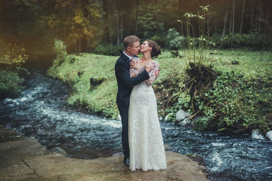 Photographe de mariage Elina Kabakova (artvisionlv). Photo du 23 octobre 2017