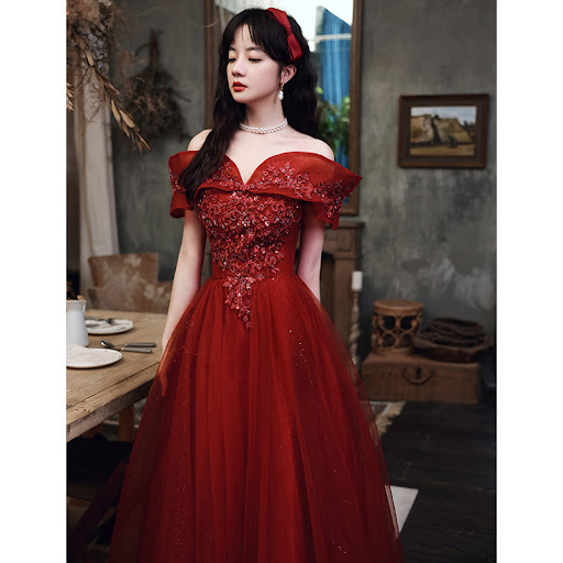 Title 1, High-End Temperament French Light Luxury Long E...