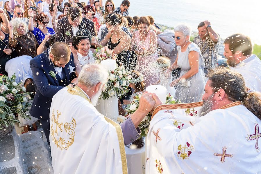 Wedding photographer Nikos Efstratiou (cicada-studio). Photo of 3 February 2021