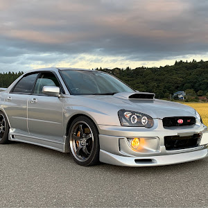 インプレッサ WRX STI