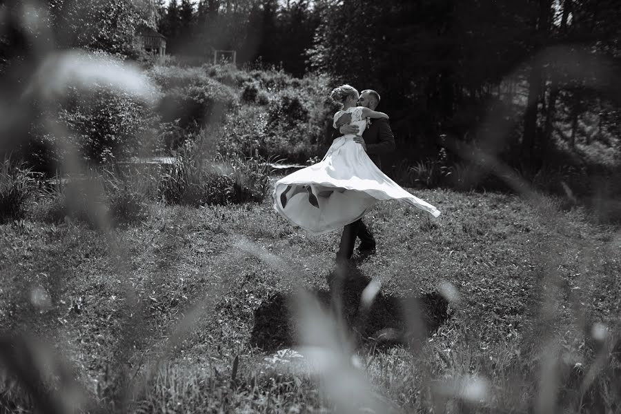 Wedding photographer Vyacheslav Izyurov (slavaizyurov). Photo of 8 September 2017