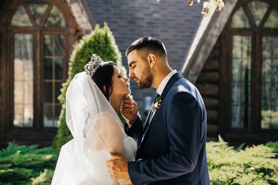 Fotógrafo de casamento Darya Klyavlina (loofirs). Foto de 4 de janeiro 2018