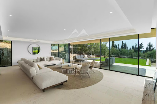 Property with pool 5