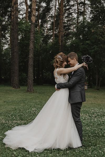 Wedding photographer Alla Rodionova (allarod13). Photo of 23 June 2019