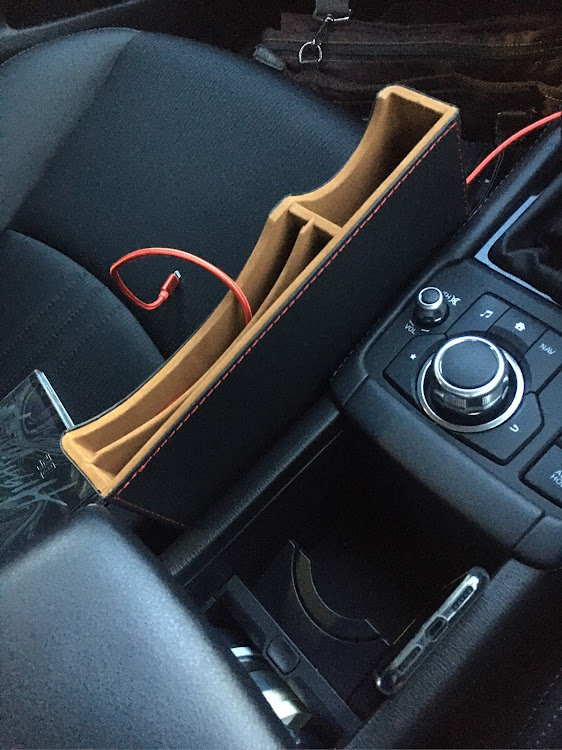 CX-3のCX-3 20S プロアクティブSパッケージ・収納スペース・収納ボックスに関するカスタム事例の投稿画像3枚目