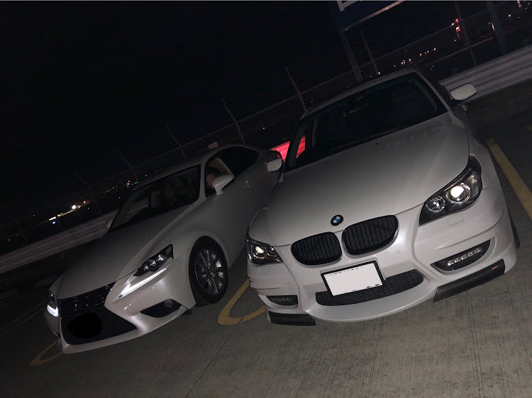 ISのLexus・bmw・IS・5シリーズ・フーガに関するカスタム事例の投稿画像1枚目