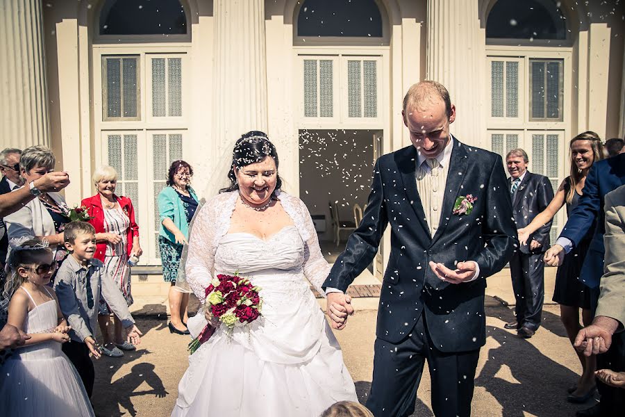 Fotógrafo de bodas Studio Beautyfoto (luboskos). Foto del 4 de marzo 2016