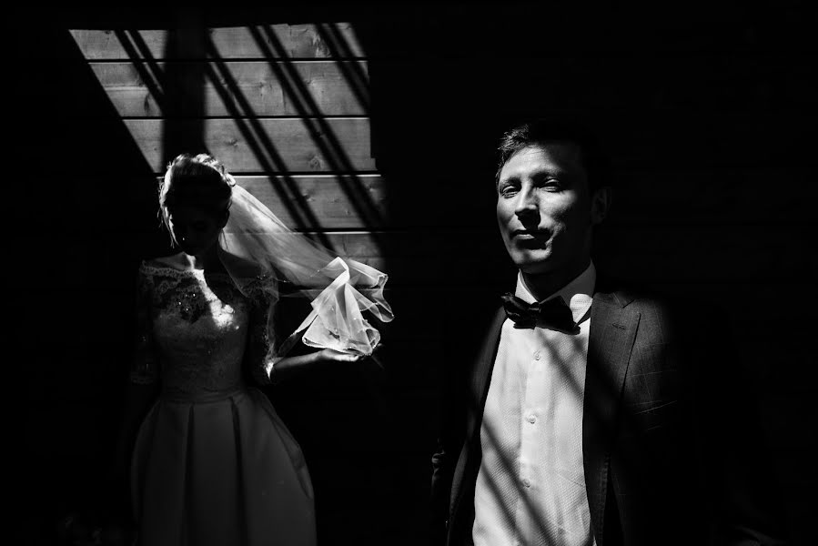 結婚式の写真家Yuriy Vasilevskiy (levski)。2017 7月10日の写真