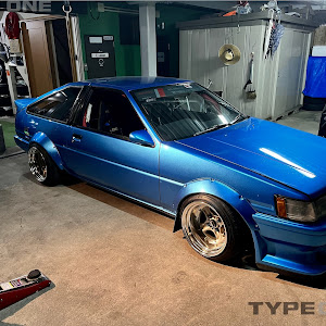 カローラレビン AE86