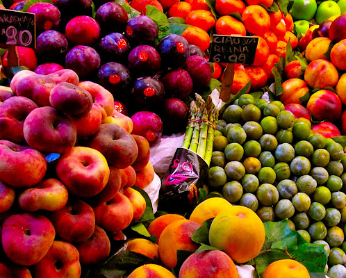 The colors of the fruit di luiker