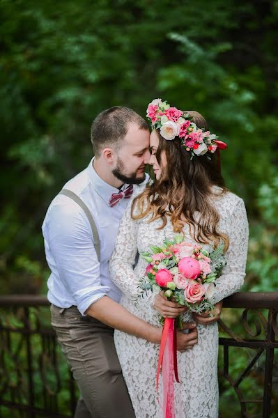 Fotógrafo de casamento Aleksey Bazyuk (azbaz). Foto de 7 de julho 2016