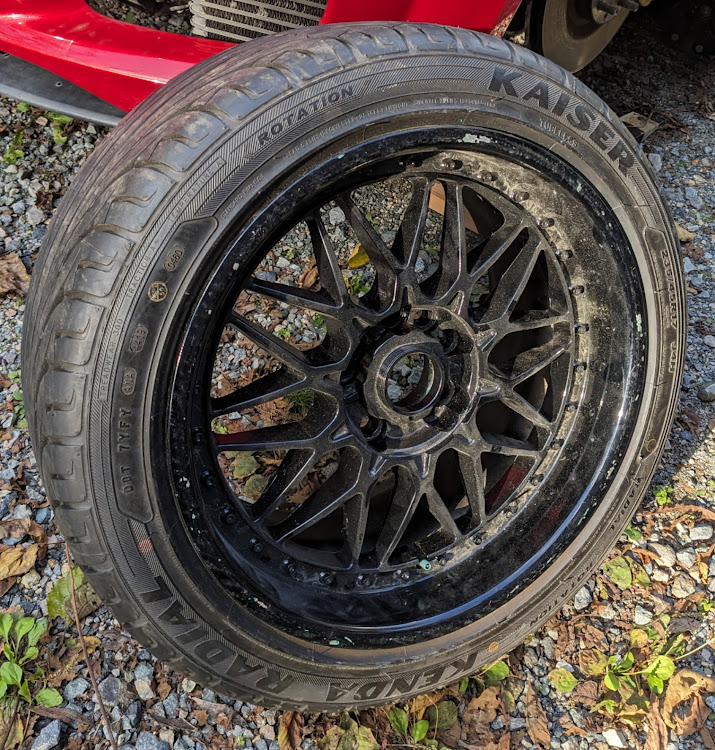 レヴォーグのお休み処柊・車好きの輪・お休み処柊(ひいらぎ)・車好きの集まるお店・ドリケツ用ホイールに関するカスタム事例の投稿画像4枚目