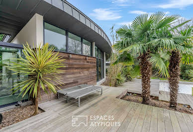 House with pool and terrace 1