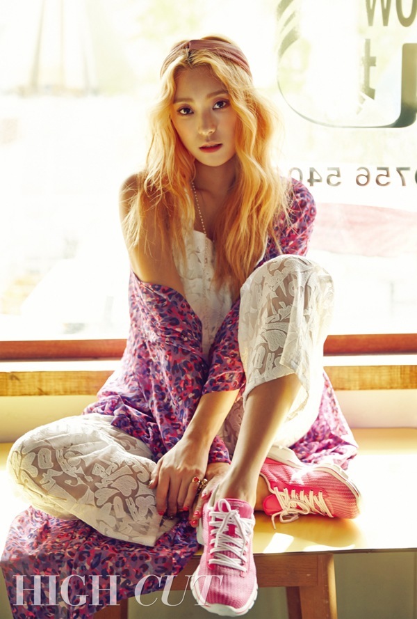 SISTAR's Bora for High Cut