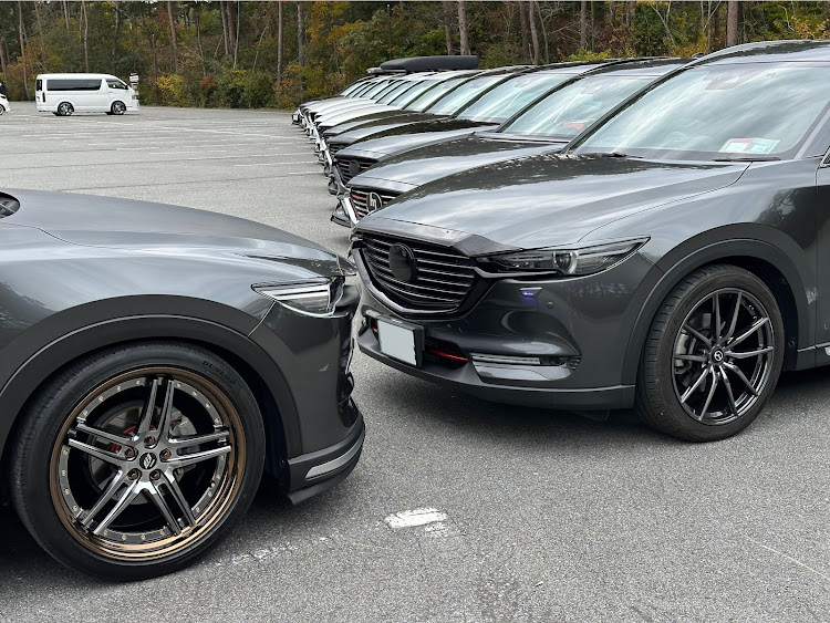 CX-8の愛車の一番好きな角度・WithMazda・MAZDACamarade・富士山パーキングオフ会に関するカスタム事例の投稿画像4枚目