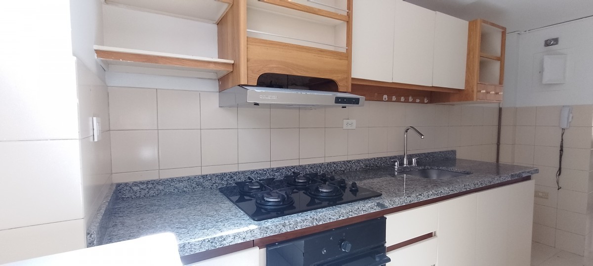 Apartamento En Arriendo - Pontevedra, Bogota