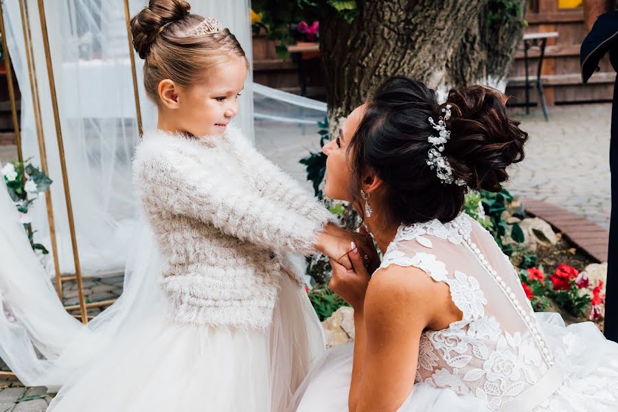 Fotografo di matrimoni Svetlana Iva (svetlanaiva). Foto del 15 novembre 2018