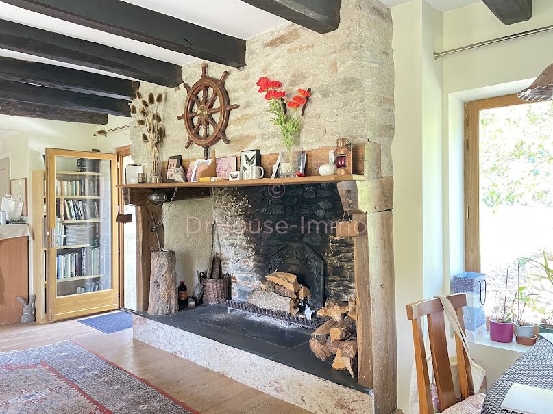 Vente maison 4 pièces 130 m² à Beaulieu-sur-Dordogne (19120), 293 300 €