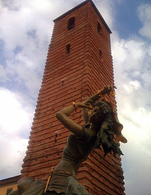 All'ombra del Campanile di gbeani