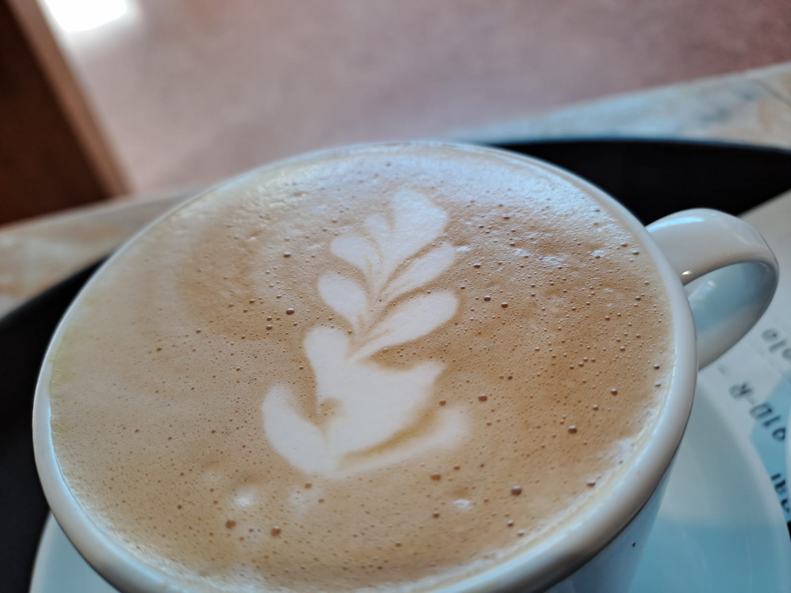 Cappuccino e arte di Fenice