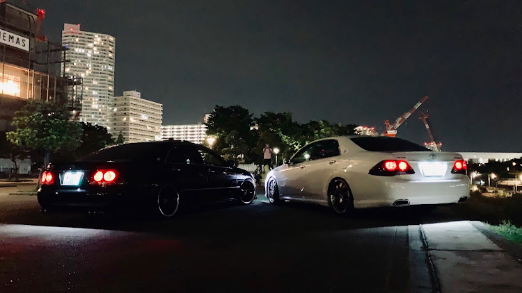 クラウンアスリートのドライブ・オフ会に関するカスタム事例の投稿画像1枚目