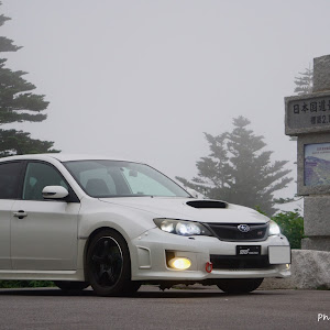 インプレッサ WRX STI GRB