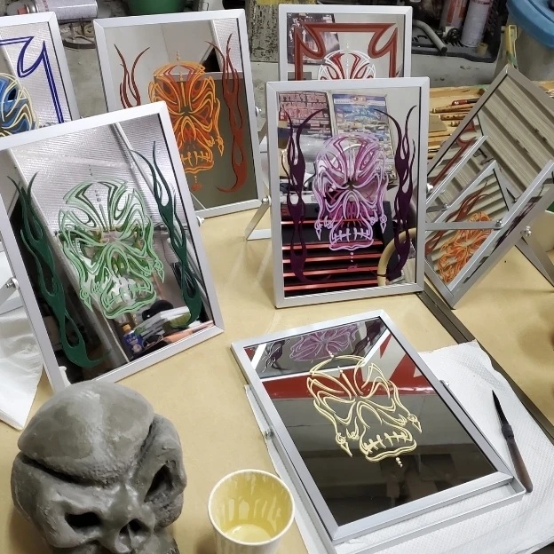 CROSSHEADさんが投稿したGRANDARTS・ピンストライプ・MOONEYES・YOKOHAMA HOT ROD CUSTOM SHOW2022に関するカスタム事例の投稿画像5枚目