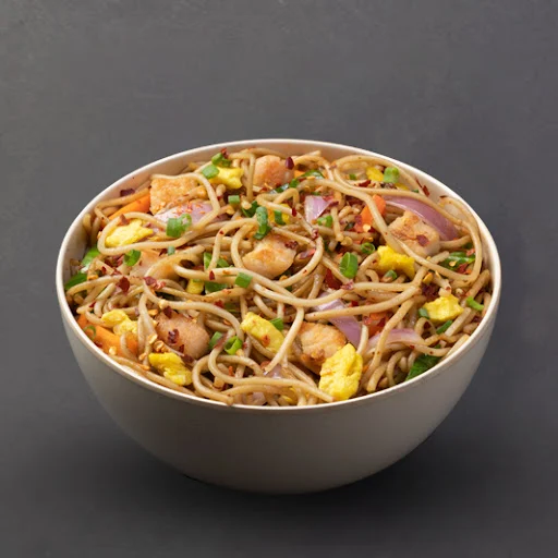 Chicken Chilli Garlic Noodles - Full (1000 Ml)