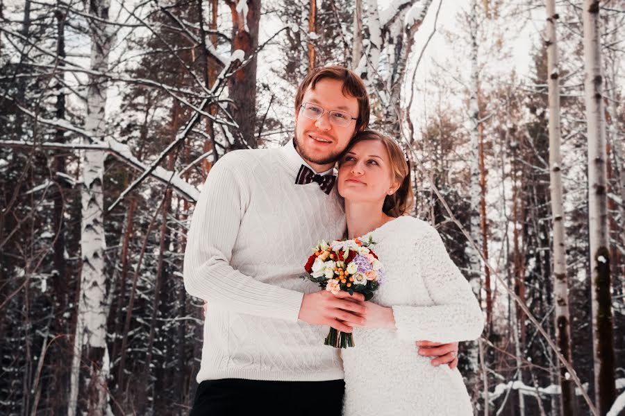 結婚式の写真家Maksim Volkov (losfield)。2019 4月16日の写真