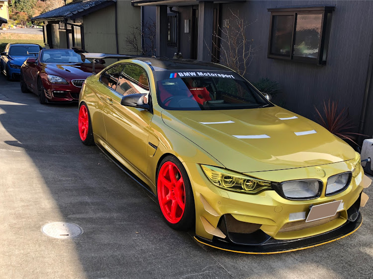 M4 クーペのハンターさんガレージハウス・ハンターさんのおもてなし・快速ツーリング・数百台の集まりに久しぶりに参加・大人の休日グループに関するカスタム事例の投稿画像1枚目