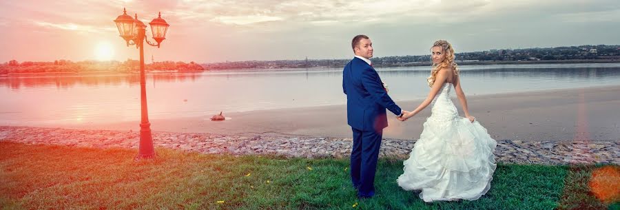 Fotografo di matrimoni Natali Pozharenko (natamon). Foto del 19 agosto 2015