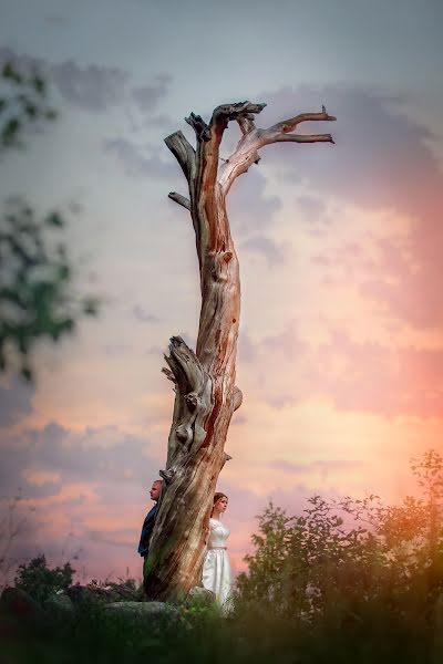 Fotógrafo de casamento Vadim Leontev (paintfort). Foto de 9 de setembro 2017