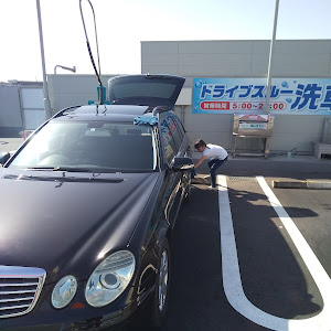 Eクラス ステーションワゴン S211