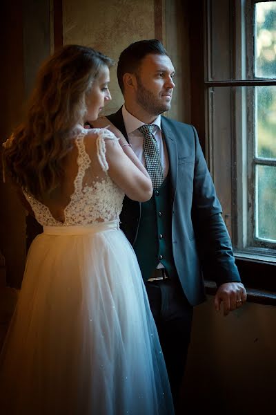 Wedding photographer Alexandru Moldovan (ovex). Photo of 6 November 2017